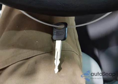 2011 Ford E-150 Commercial from USA, damaged, VIN 1FTNE1EW2BDA75370